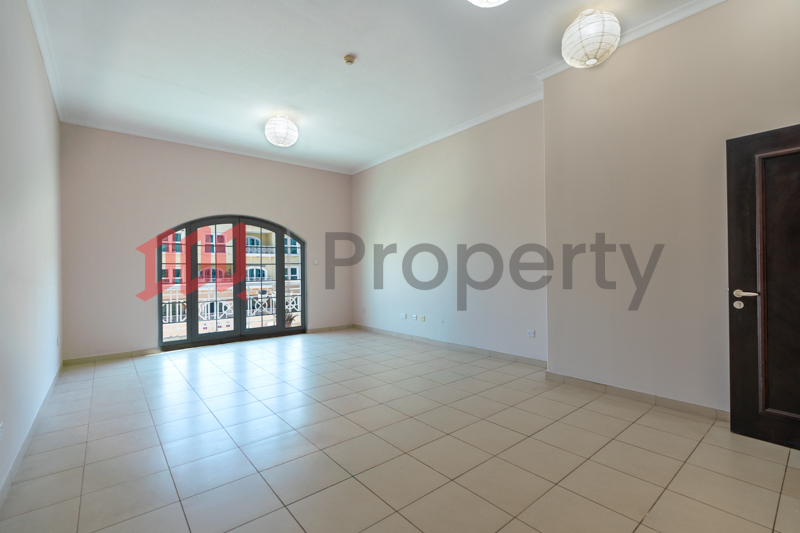 Well Maintained | 2 BHK + Maid | Gated Community